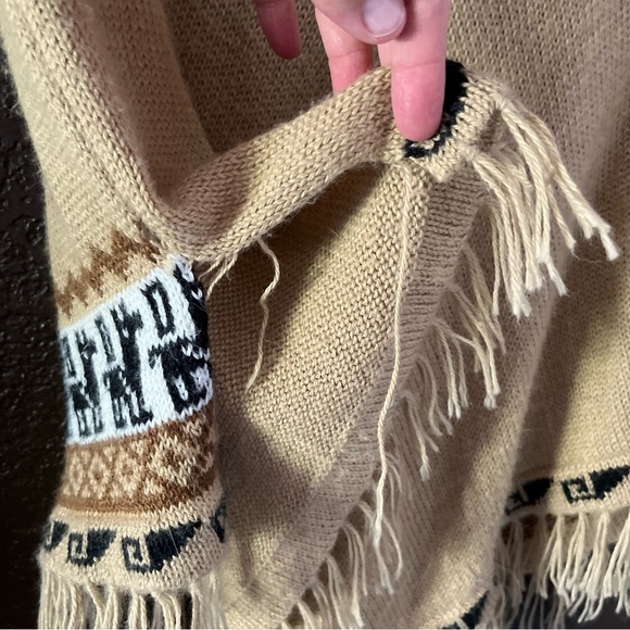 Tan Knit Poncho with Tribal Style Llama Design, One Size Fits Most - Picture 4 of 4